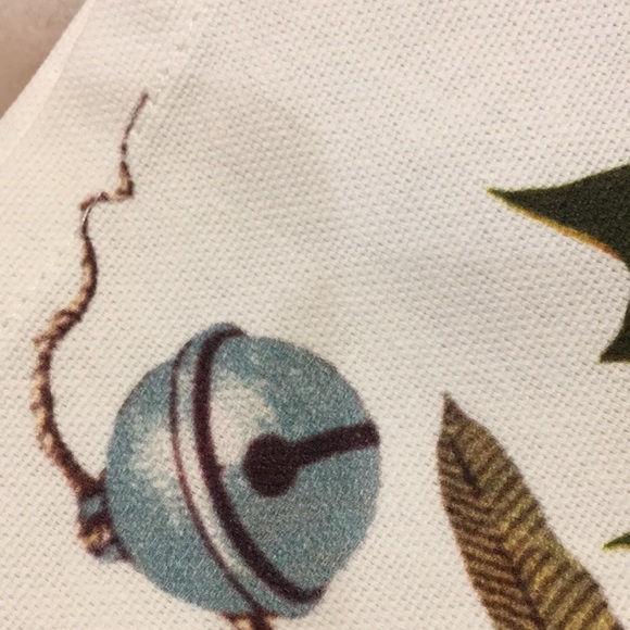 Christmas Bouquet Tulips Holiday Kitchen Towel NWT Cotton 20x28” Michel Design - Picture 16 of 16